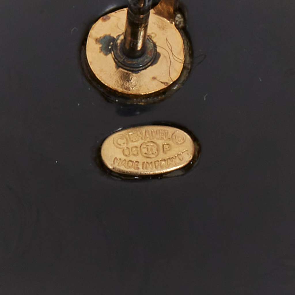 Chanel Set of 3 Pins Black Plastic Very good - Model View