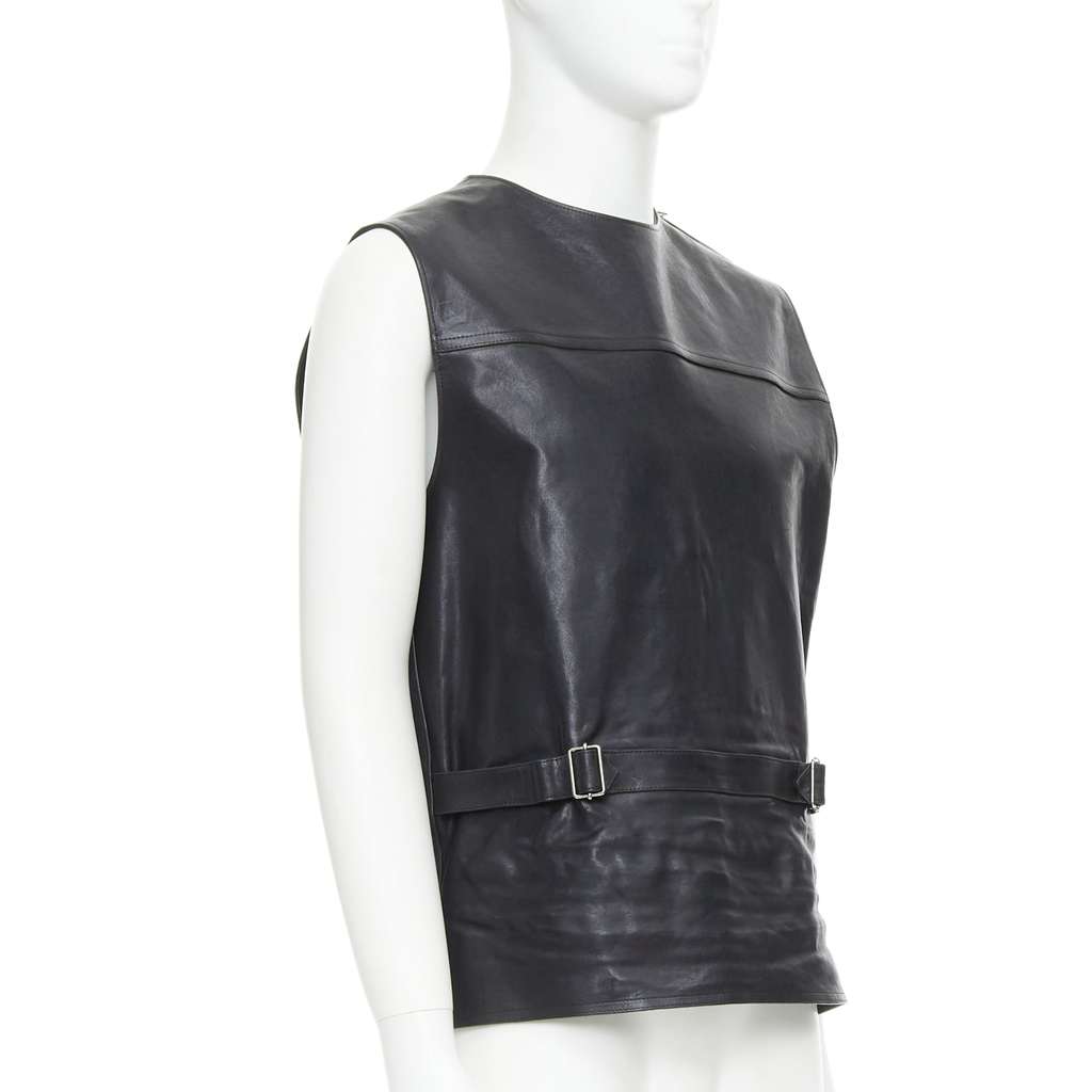 Prada Sleeveless Vitello Jacket Black Leather Never worn, with tag - Inside View