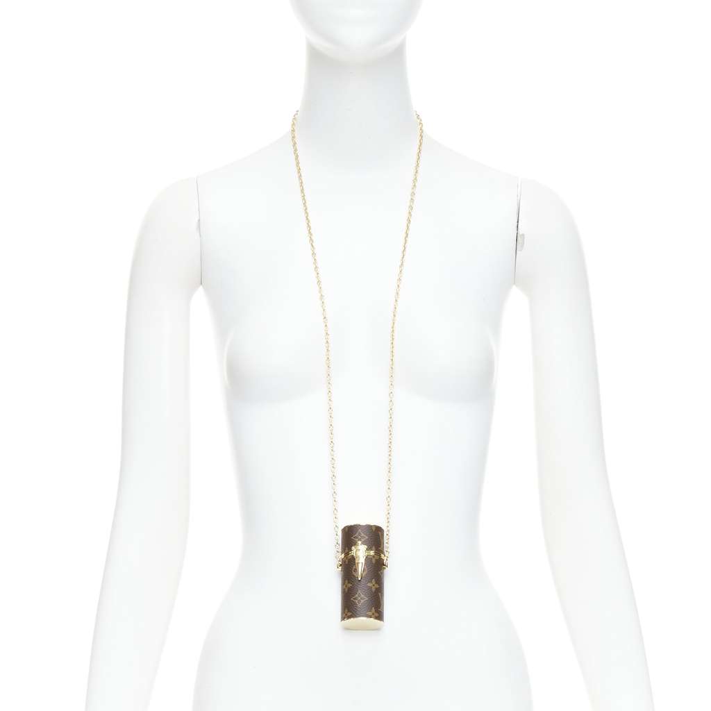 Louis Vuitton Lipstick Case on Chain Brown Good condition - Back View