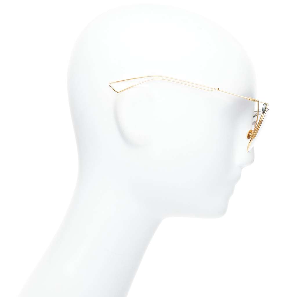 Dior Gradient Squoval Glasses Green Metal Very good - Model View