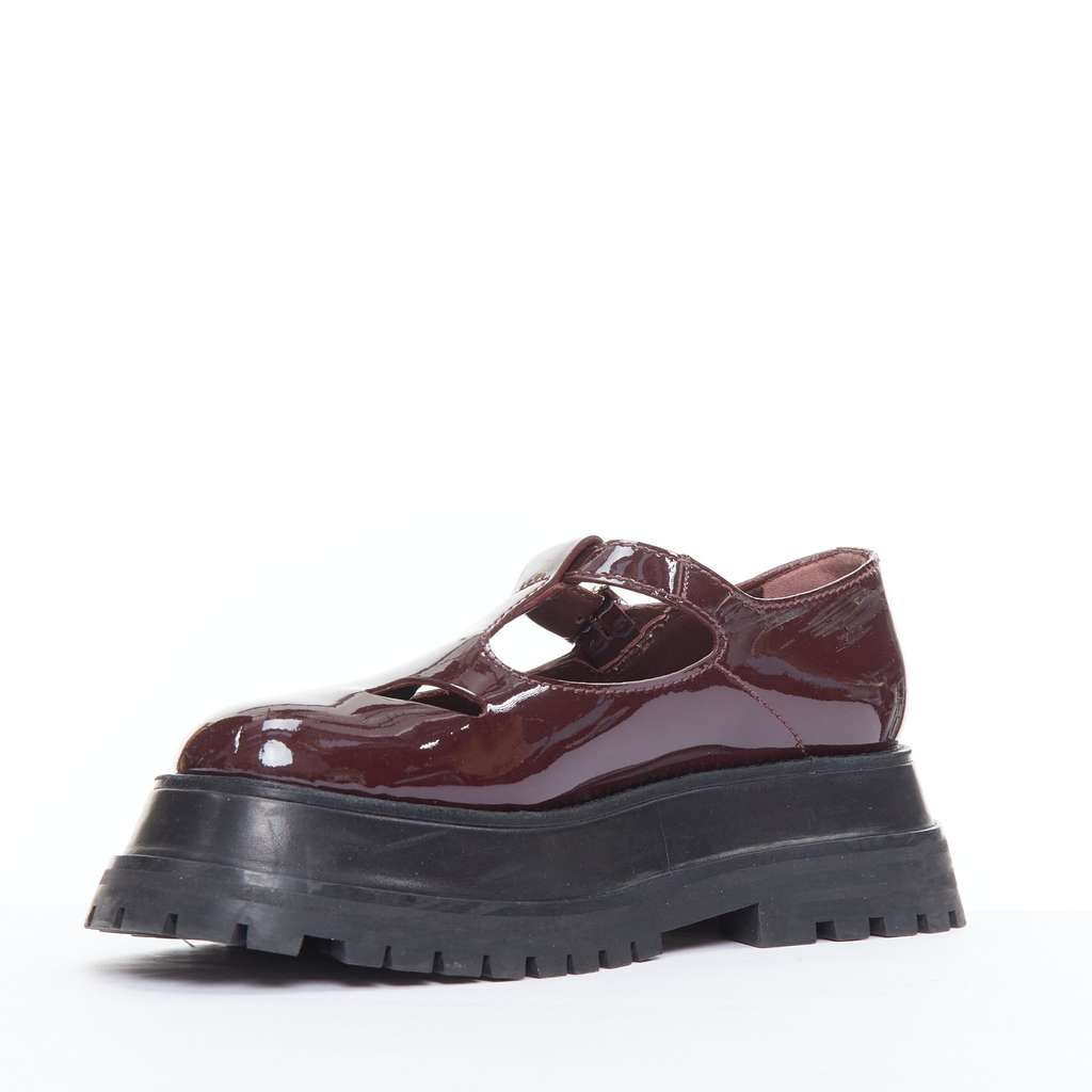 Burberry Star Maryjane Shoes Burgundy Good - Model View