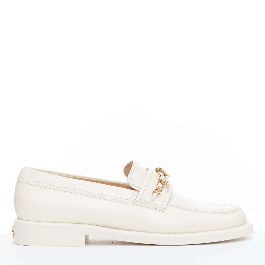 Chanel Heart Charm Loafers Beige Leather Never worn, with tag - Back View