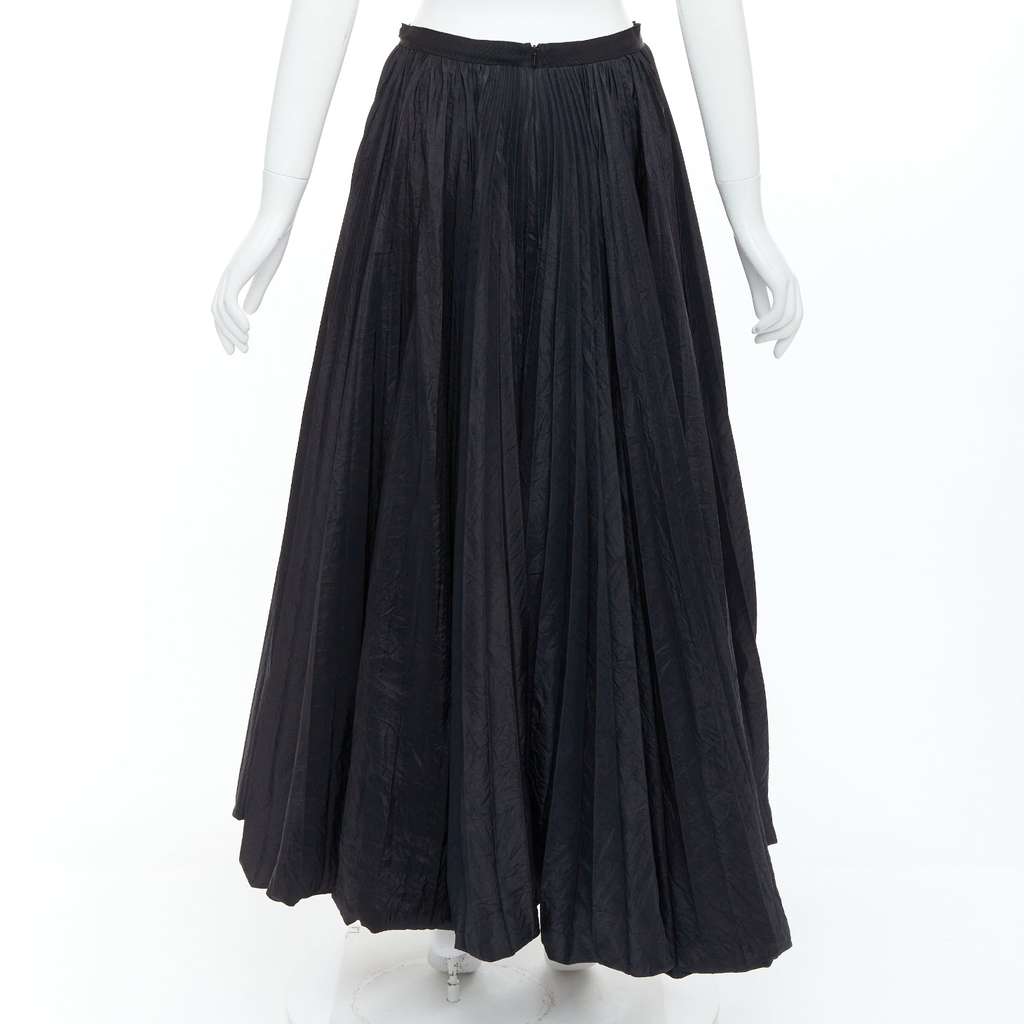 Unsigned Ellen Black Polyester Never worn - Box View