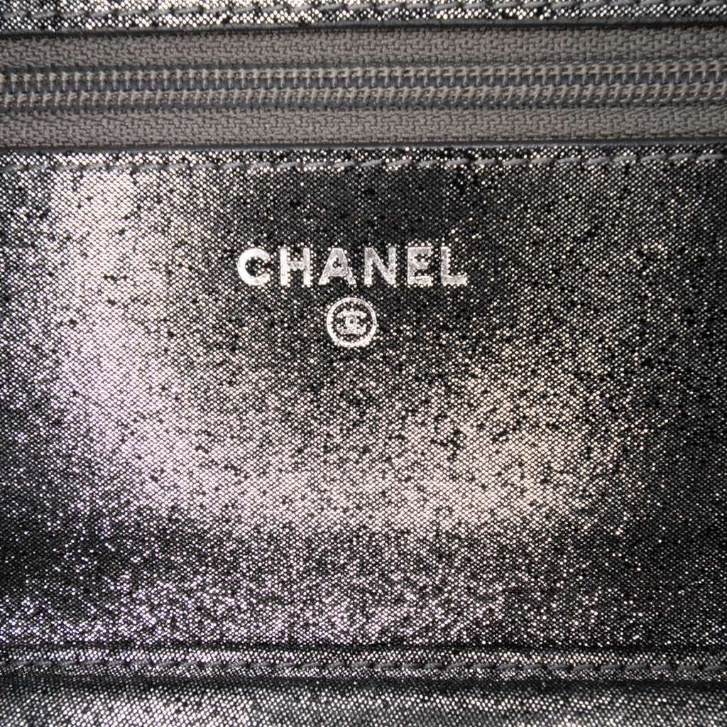 Chanel Quilted Iridescent Lambskin Tartan Button Wallet On Chain Silver Leather Very good - Box View