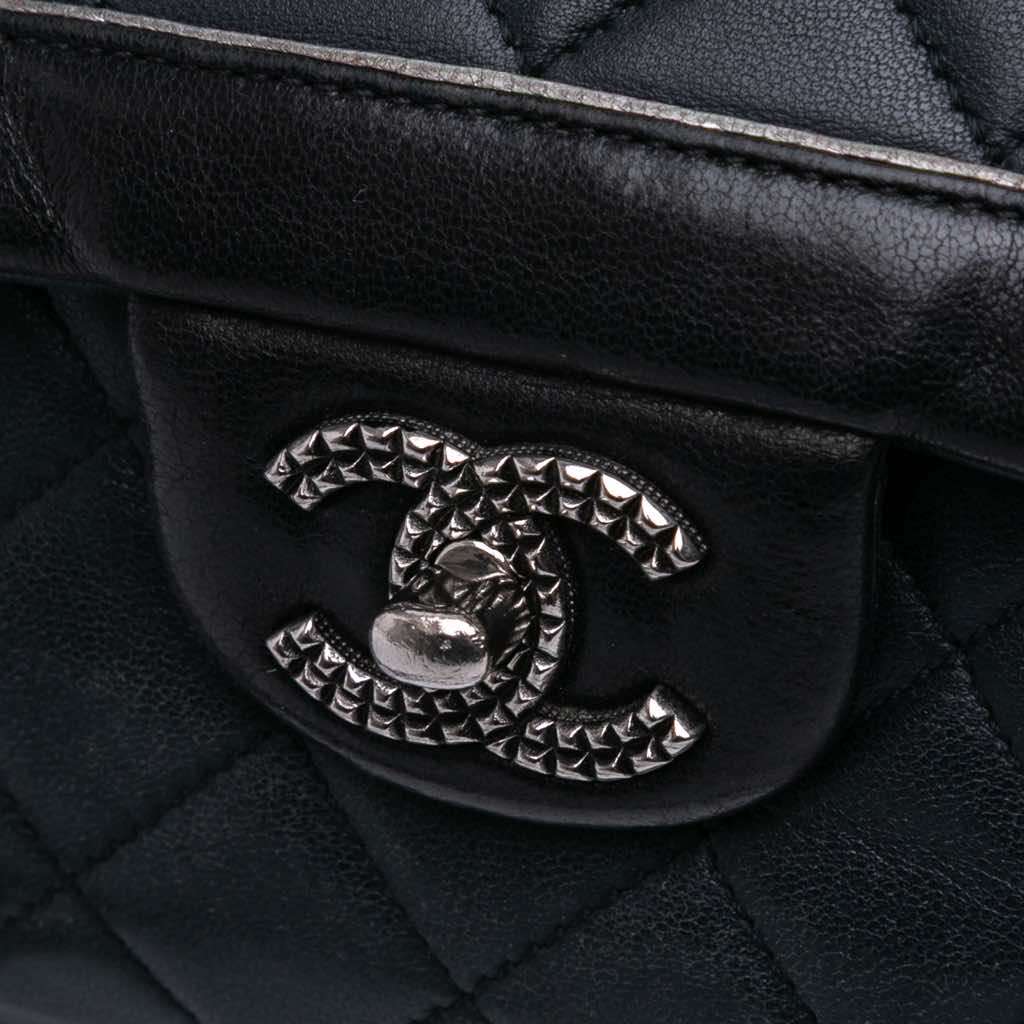 Chanel Paris-Salzburg Medium Lambskin Tyrolean Flap Other Leather Good condition - Box View