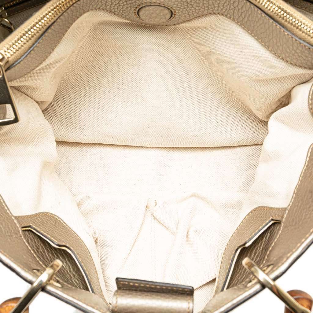 Gucci Medium Calfskin Bamboo Shopper Satchel Gold Leather Very good condition - Model View