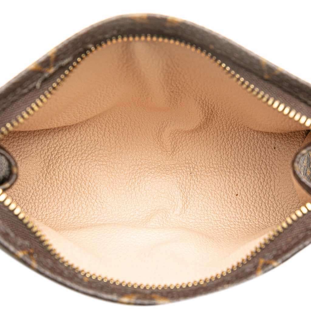 Louis Vuitton Monogram Toiletry Pouch 15 Brown Canvas Good - Model View