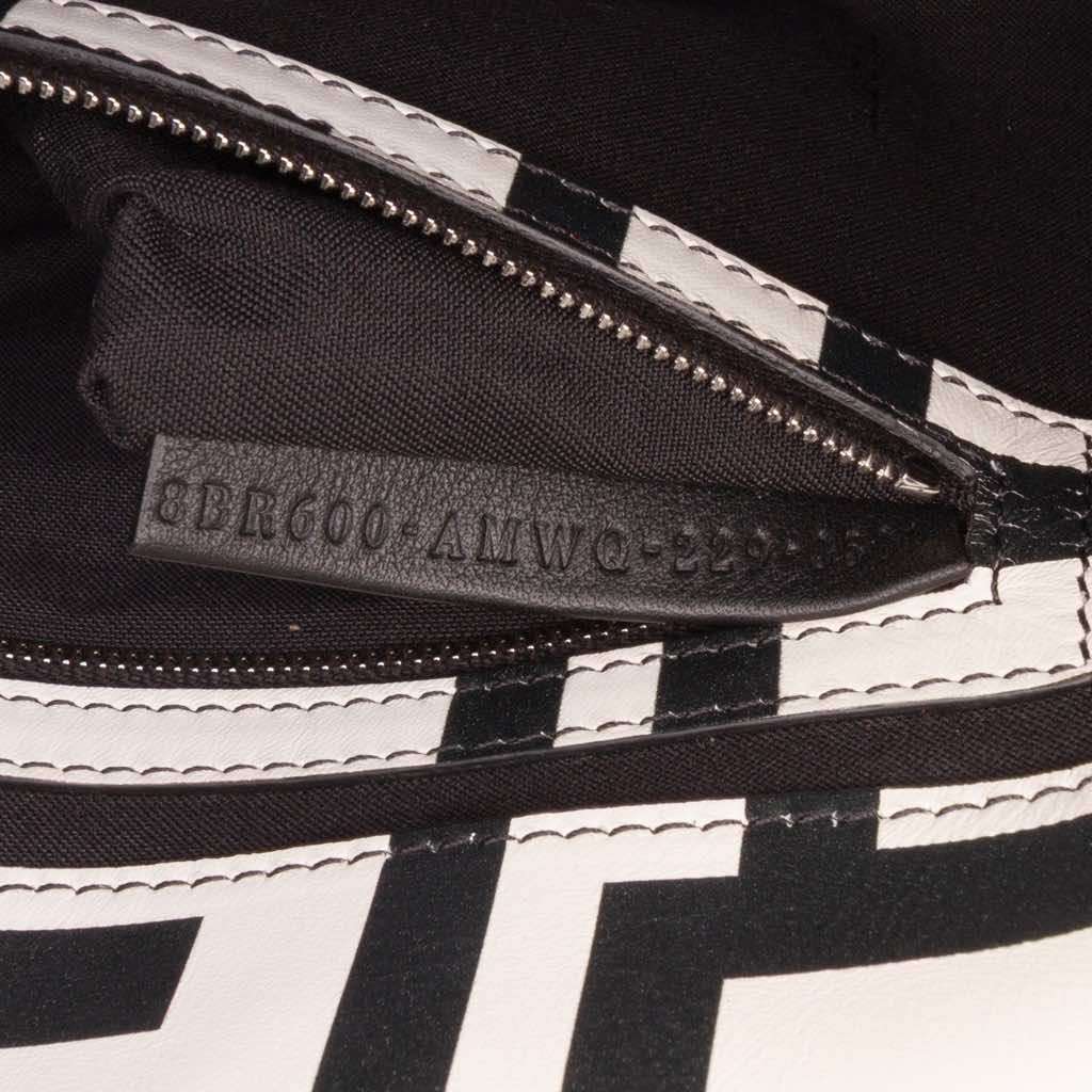 Fendi Marc Jacobs Nappa Vitello King Logo Print Baguette Satchel White Leather Very good - Box View