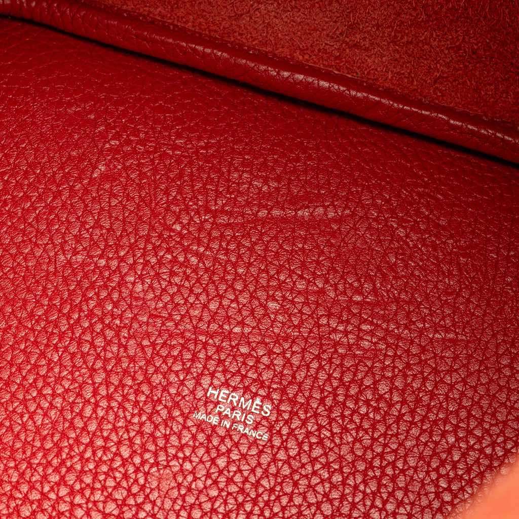 Hermès Clemence Picotin Lock 22 Red Leather Good condition - Box View