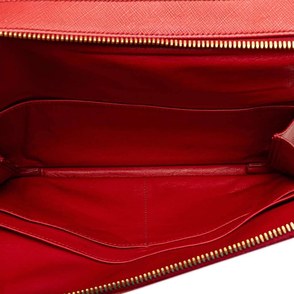 Prada Saffiano Double Zip Crossbody Red Leather Very good - Model View