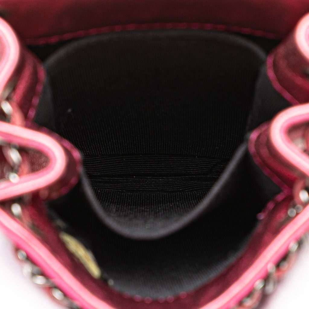Chanel CC Patent Phone Holder Crossbody Pink Leather Very good - Model View