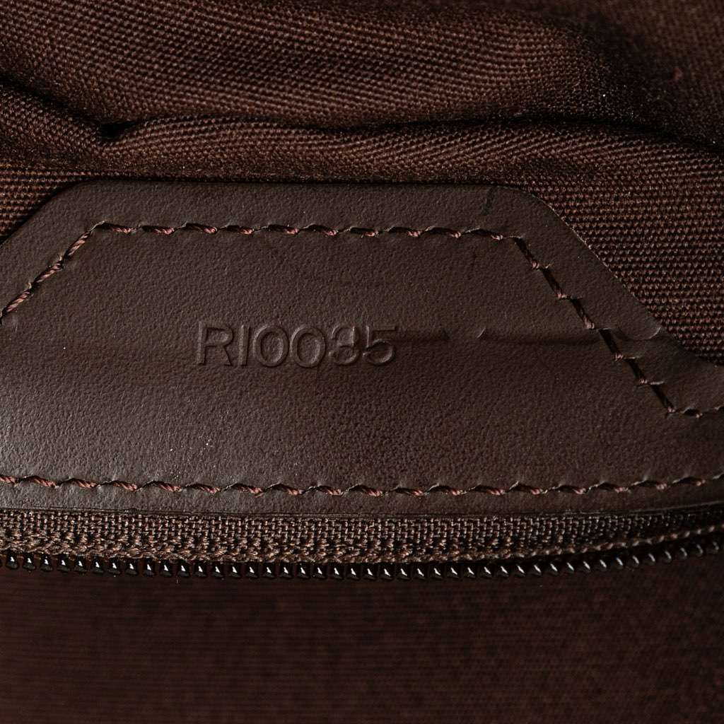 Louis Vuitton Epi Sac Plat GM Brown Leather Good - Box View