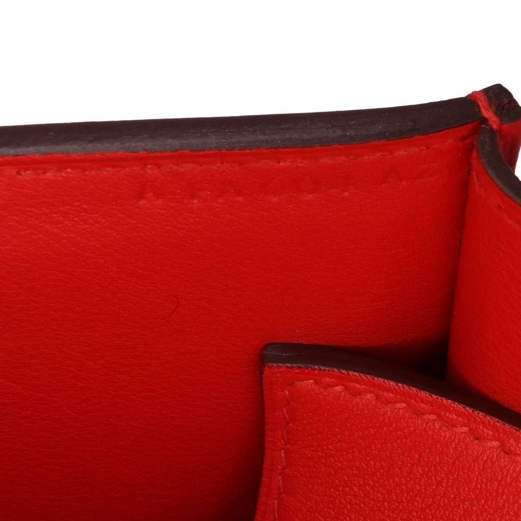 Hermès Tadelakt Medor 23 Red Leather Good condition - Box View