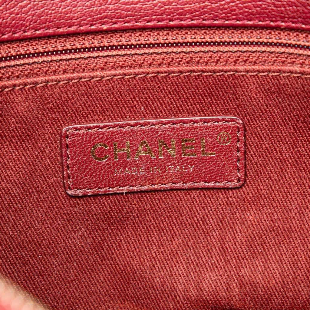 Chanel Medium Calfskin Coco Curve Flap Red Leather Very good - Box View