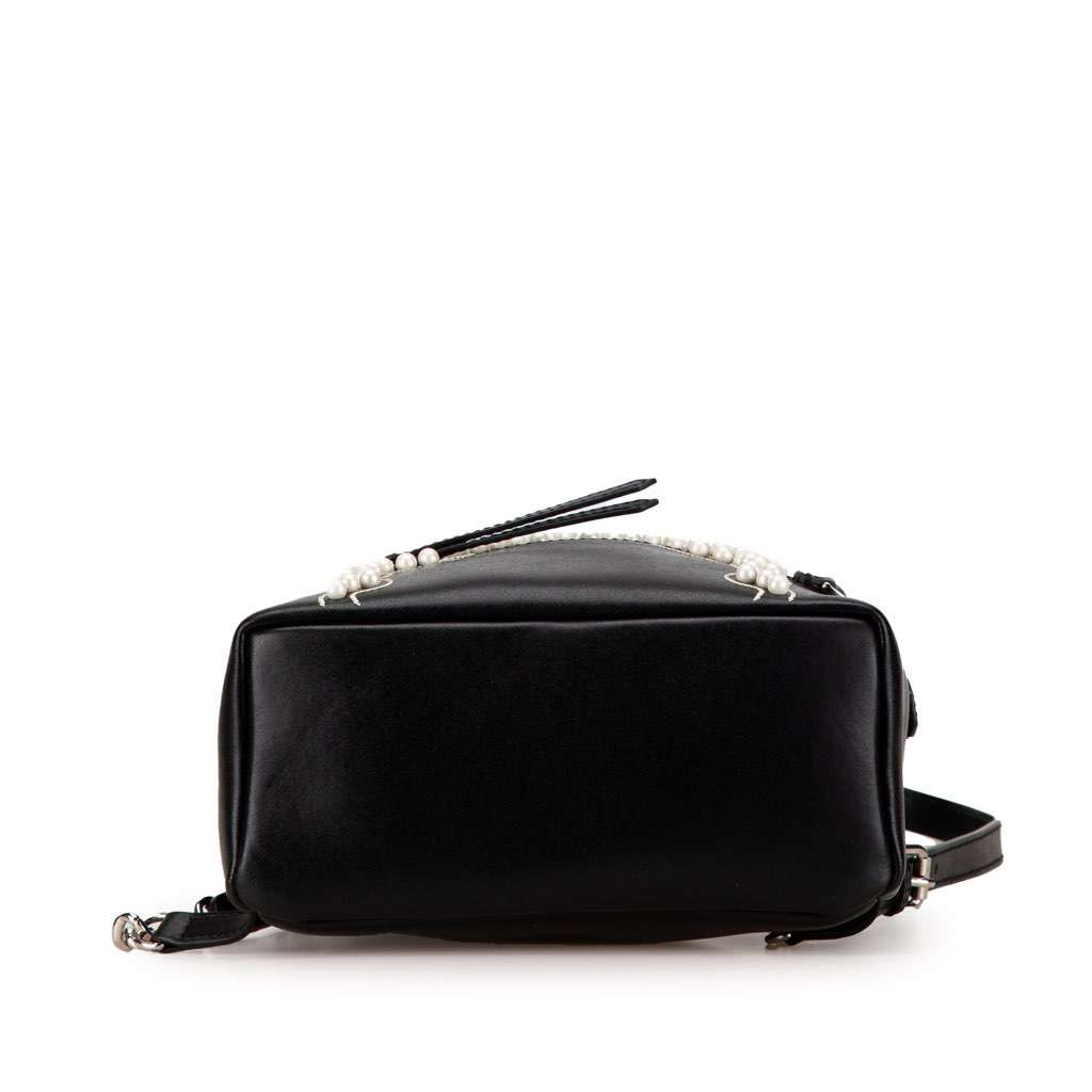 Fendi Mini By The Way Leather Ribbon Pearl Backpack Black Leather Very good - Inside View