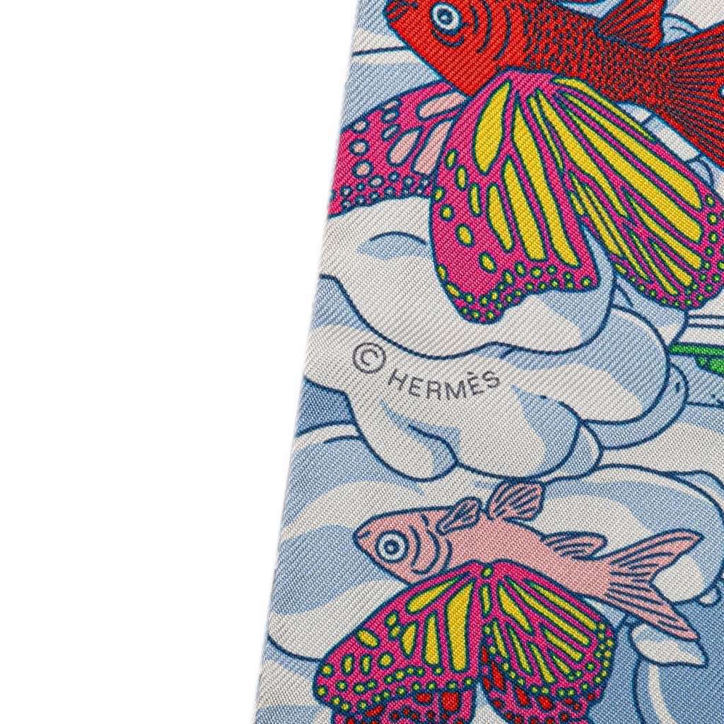 Hermès Sur Mon Nuage Silk Twilly Scarf Pink Silk Very good condition - Inside View