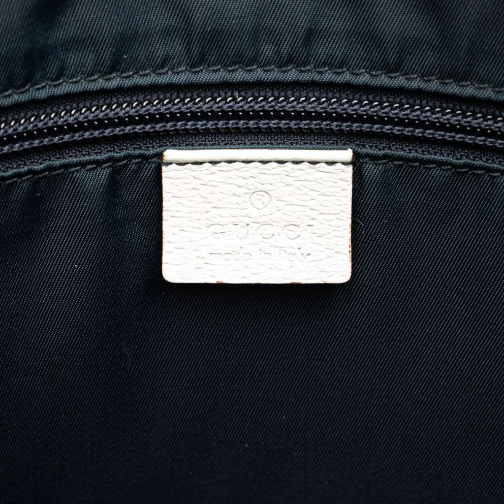 Gucci GG Supreme Web Crossbody White Canvas Very good condition - Box View