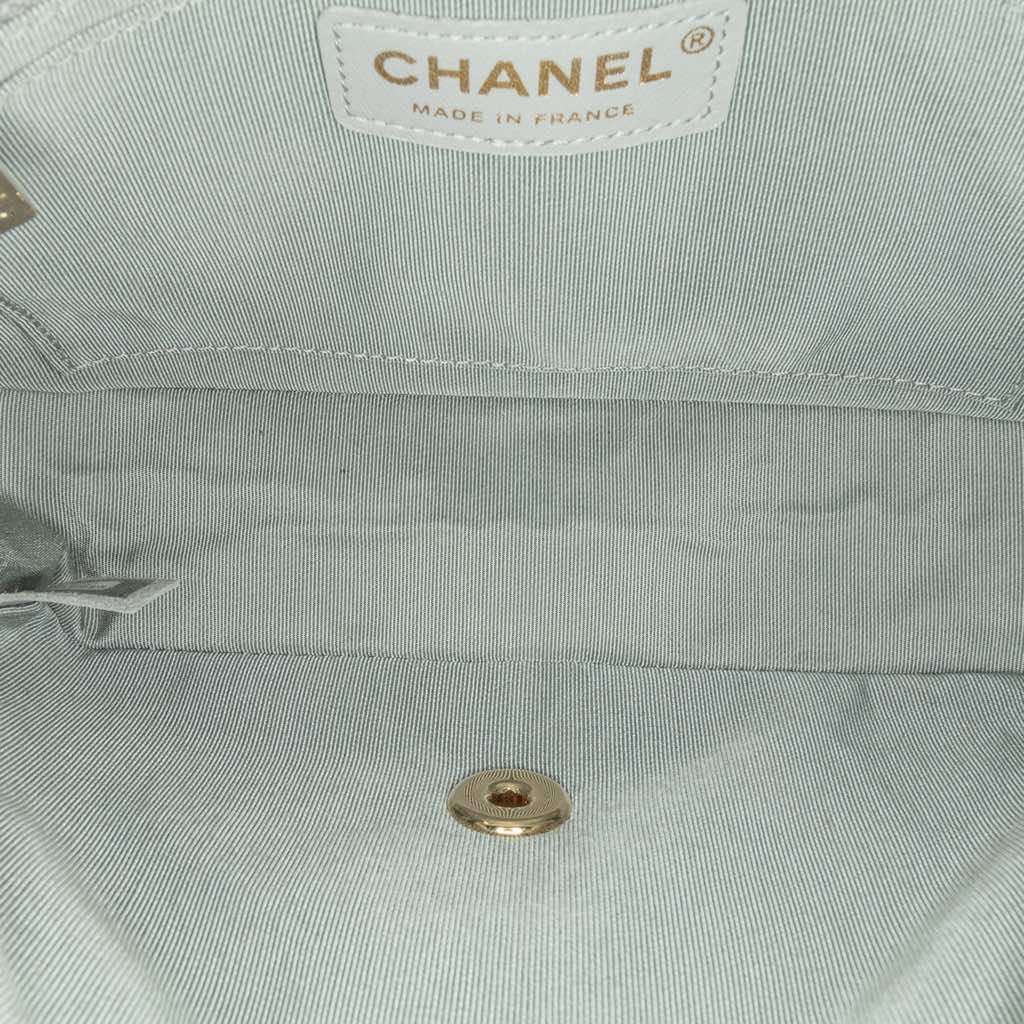 Chanel Quilted Calfskin Bolero de Chanel Flap Grey Leather Very good - Model View