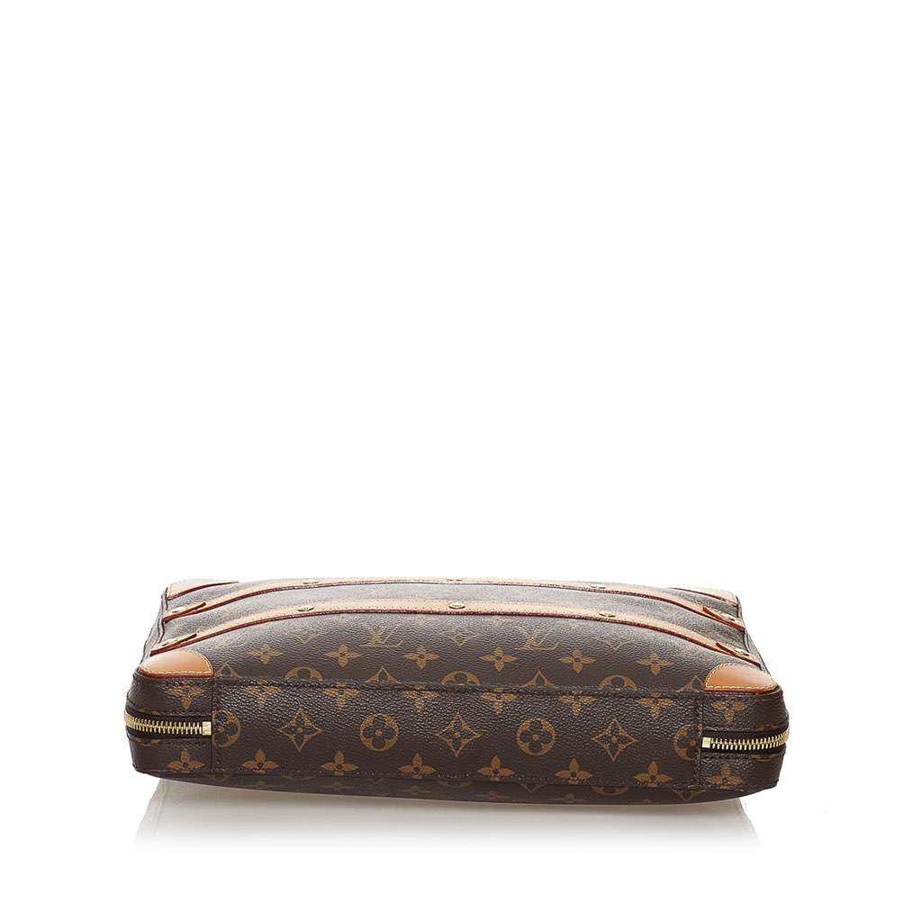 Louis Vuitton Monogram Soft Trunk Messenger Brown Canvas Very good - Model View