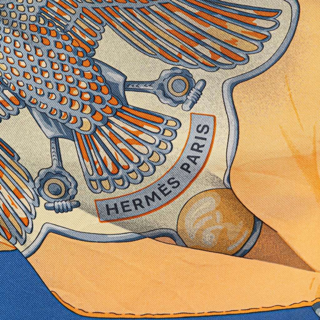 Hermès Soleil de Soie Silk Scarf Blue Silk Good condition - Model View