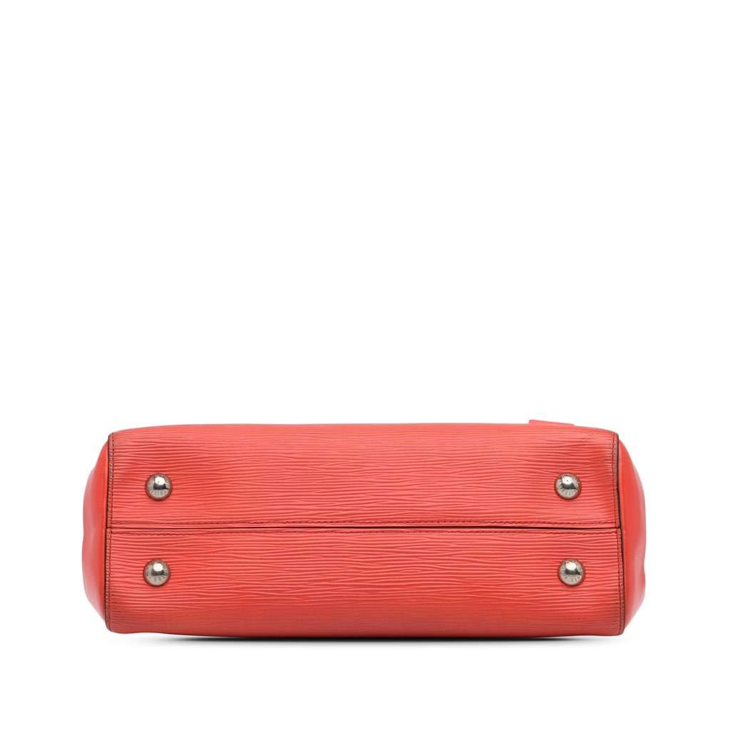 Louis Vuitton Epi Cluny BB Red Leather Very good condition - Box View