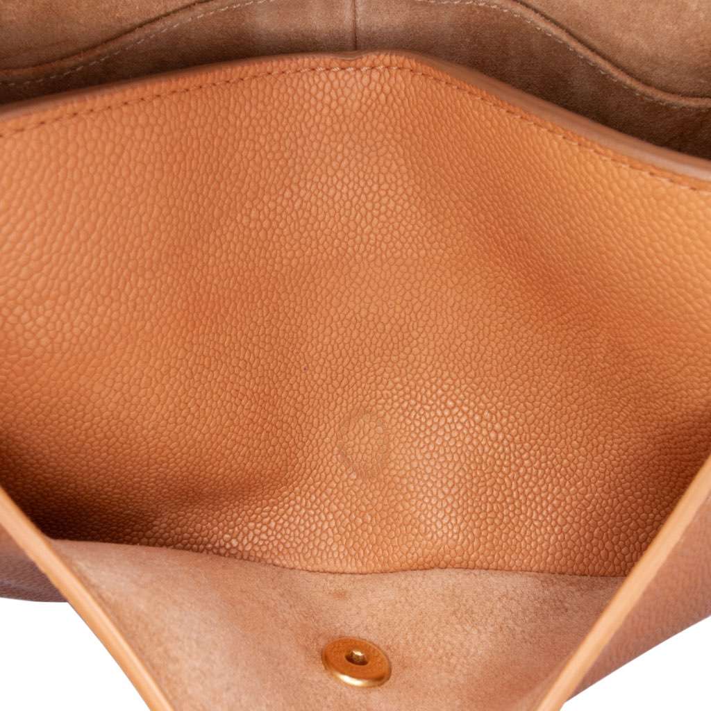 Chanel Medium Classic Caviar Pure Double Flap Brown Leather Good condition - Box View
