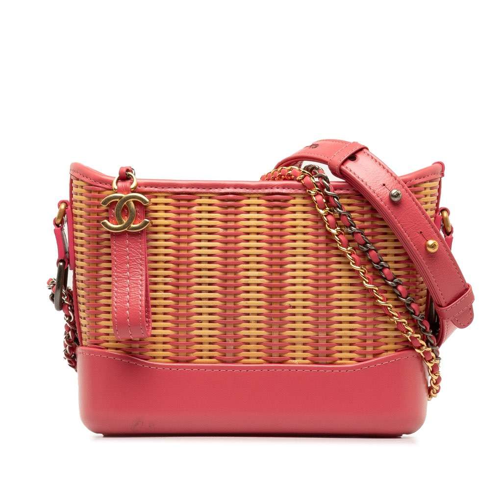 Chanel Small Rattan Gabrielle Crossbody Pink Very good - Front View
