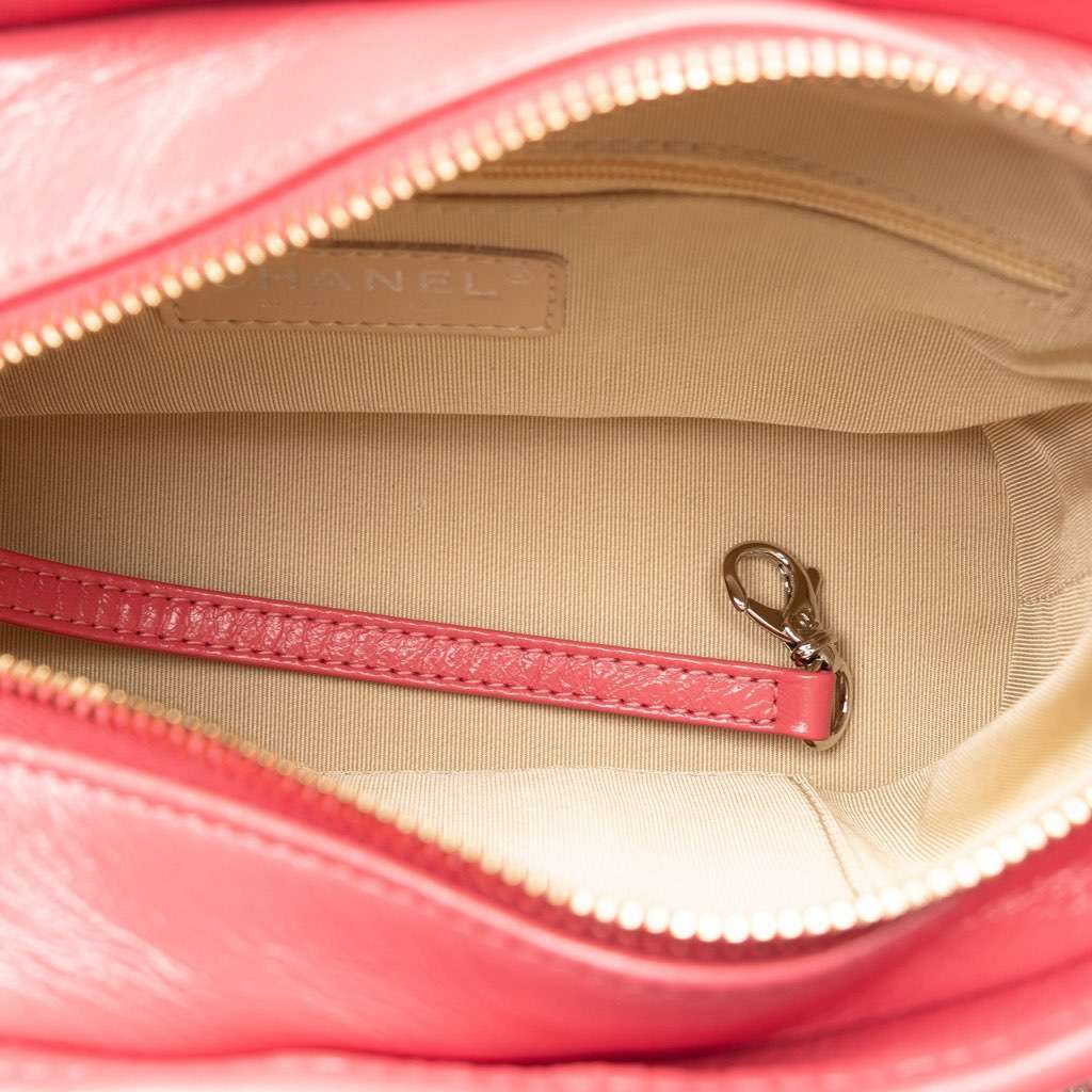 Chanel Small Rattan Gabrielle Crossbody Pink Very good - Box View