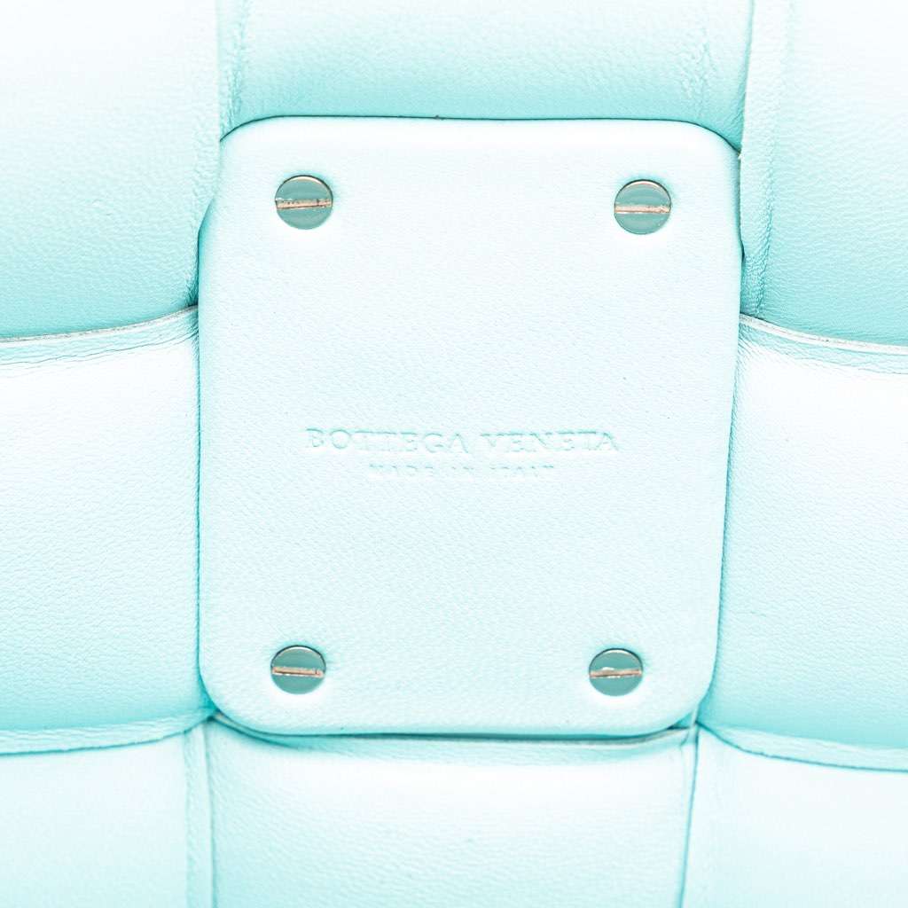 Bottega Veneta Large Lambskin Intreccio Padded Tote Blue Leather Very good condition - Box View