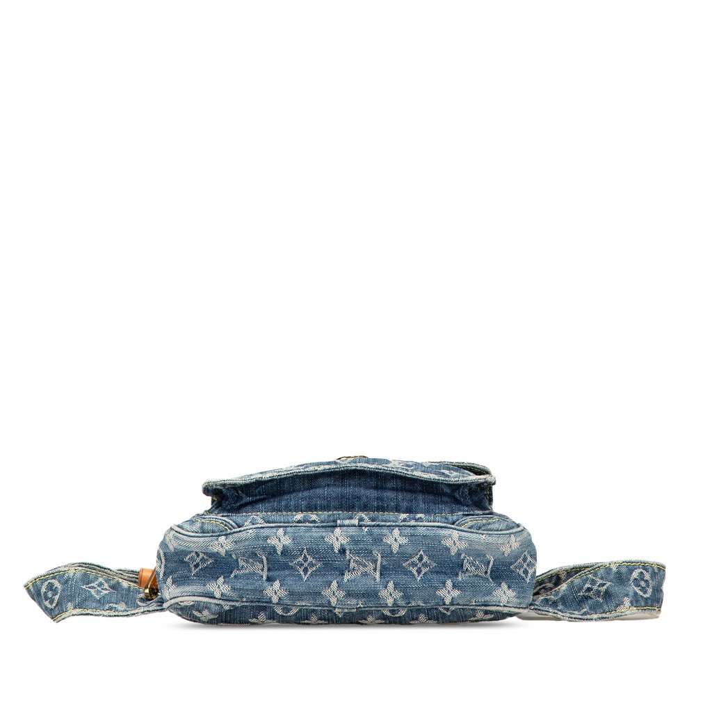 Louis Vuitton Monogram Denim Bum Bag Blue Denim Very good condition - Inside View