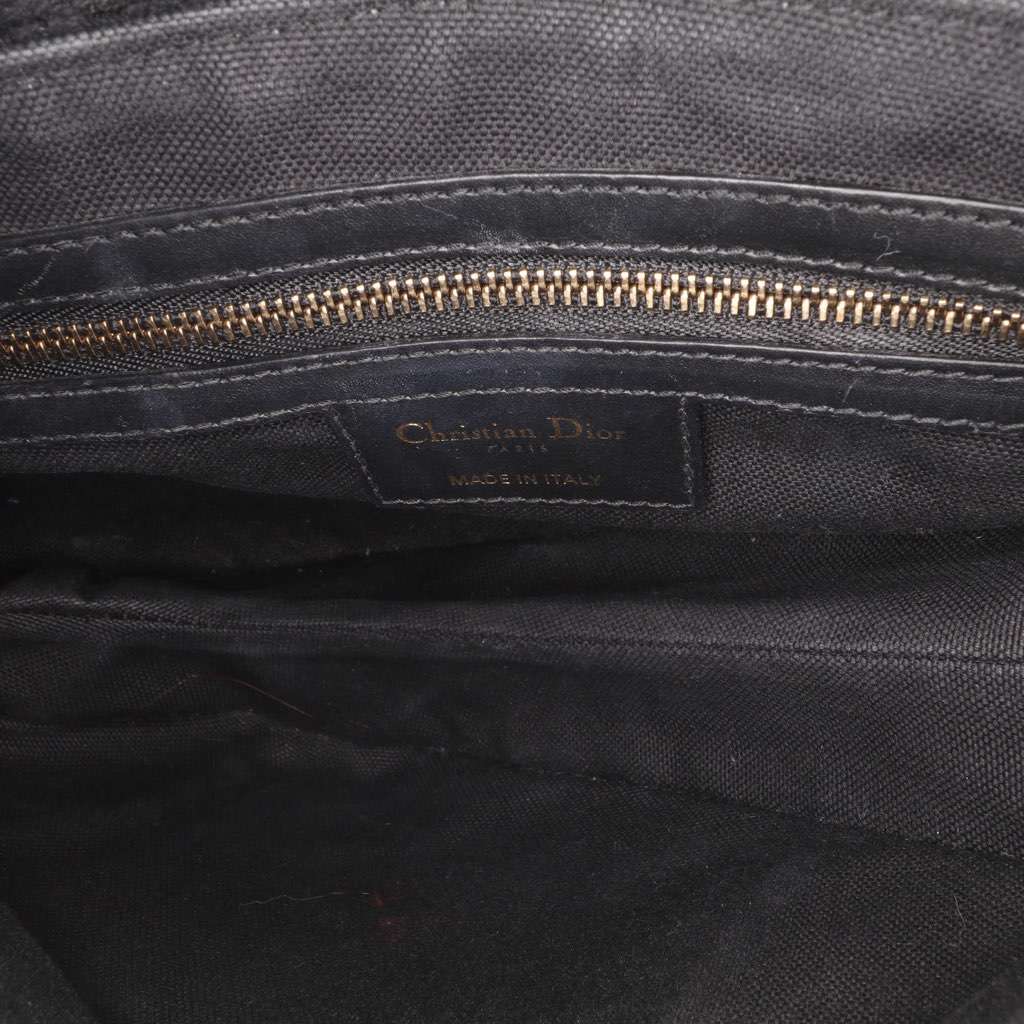 Dior Oblique Canvas Saddle Bag Black Canvas Good condition - Model View