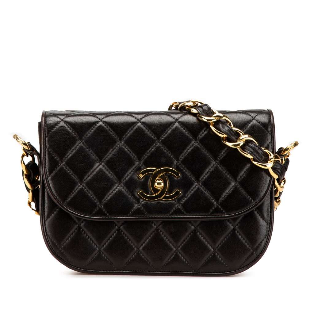 Chanel CC Quilted Lambskin Chain Flap Black Leather Very good - Front View
