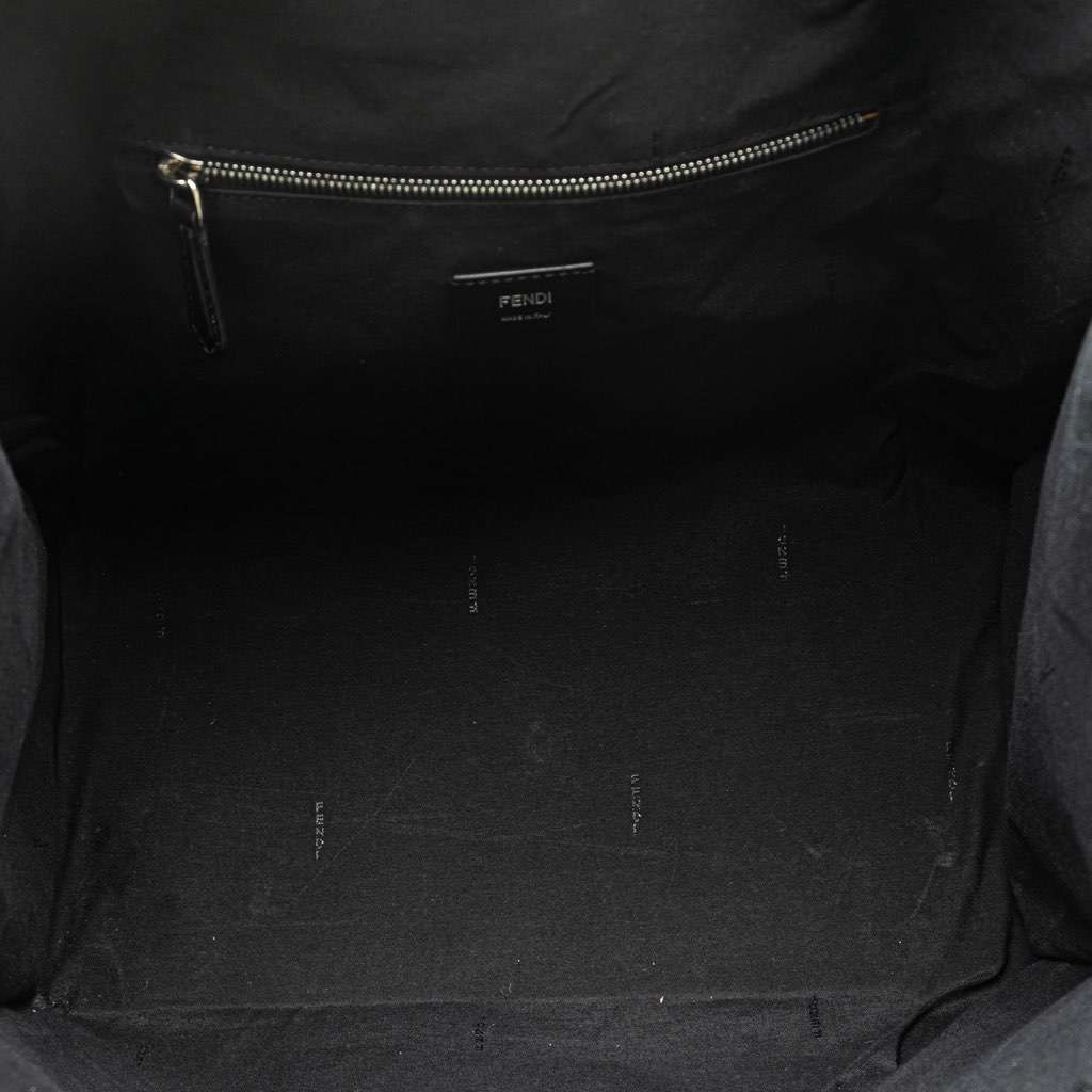 Fendi Sarah Coleman Leather Vertigo Shopper Tote White Leather Good - Model View