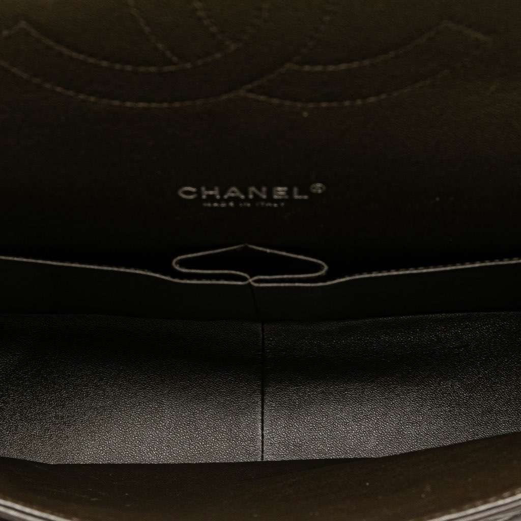 Chanel Maxi Classic Lambskin Double Flap Black Leather Very good condition - Box View