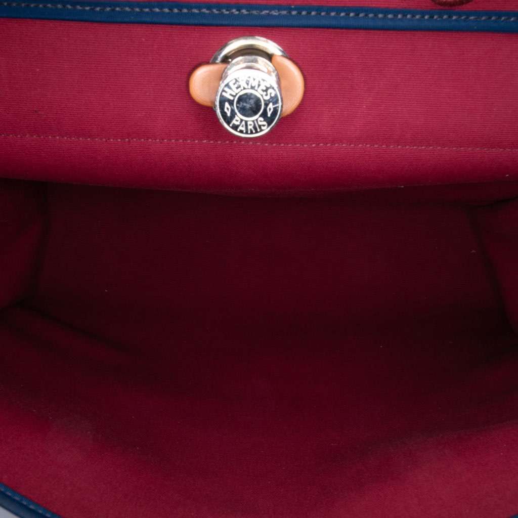 Hermès Toile Herbag Zip 39 Red Canvas Good condition - Box View