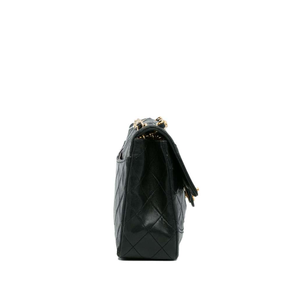 Chanel Quilted Lambskin Shoulder Bag Black Leather Good condition - Model View