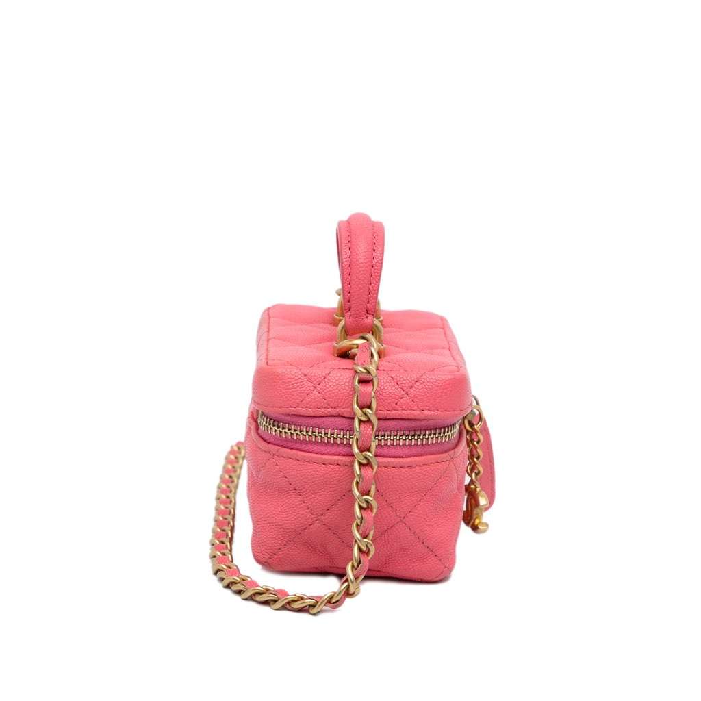 Chanel Micro Caviar Chain Vanity Bag Pink Leather Very good - Model View