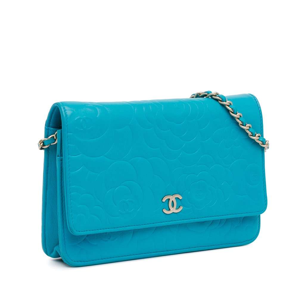 Chanel Lambskin Camellia Embossed Wallet On Chain Blue Leather Good condition - Back View
