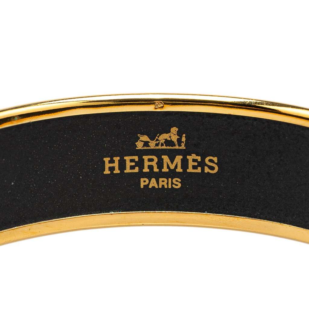 Hermès Wide Horse Enamel Bangle 62 Black Good condition - Model View
