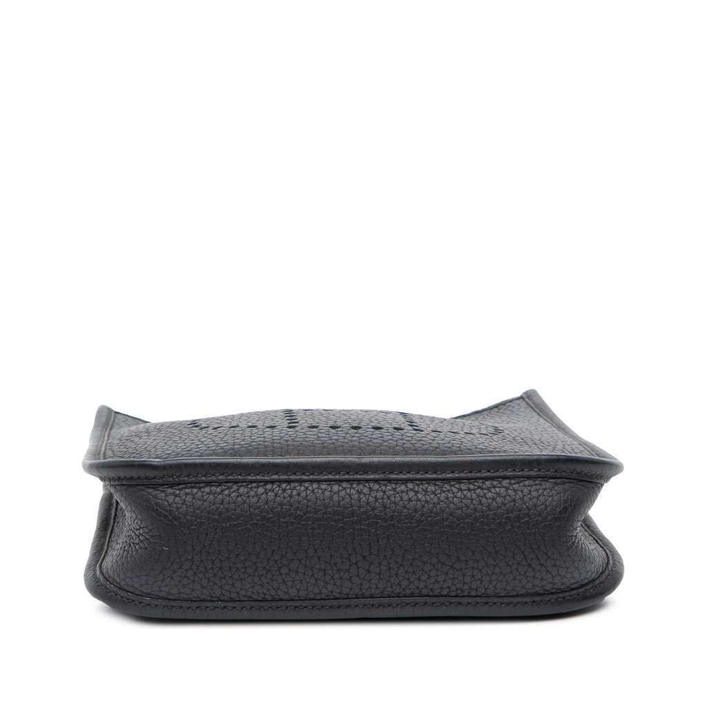 Hermès Clemence Evelyne TPM Blue Leather Good condition - Inside View