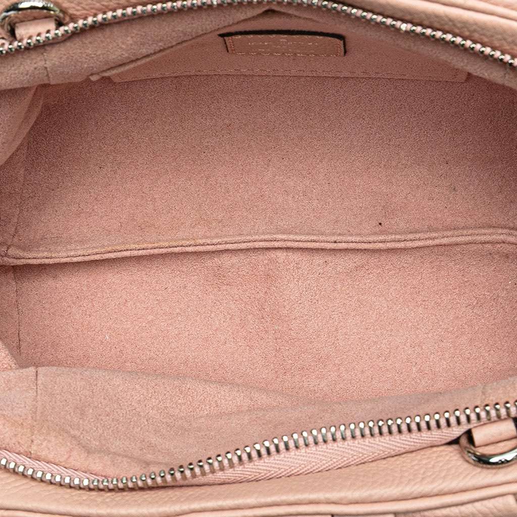 Louis Vuitton Monogram Mahina Scala Mini Pouch Pink Leather Very good - Model View