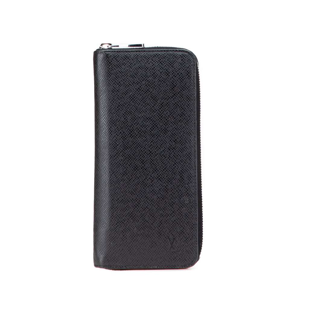 Louis Vuitton Taiga Zippy Vertical Long Wallet Black Leather Good - Front View