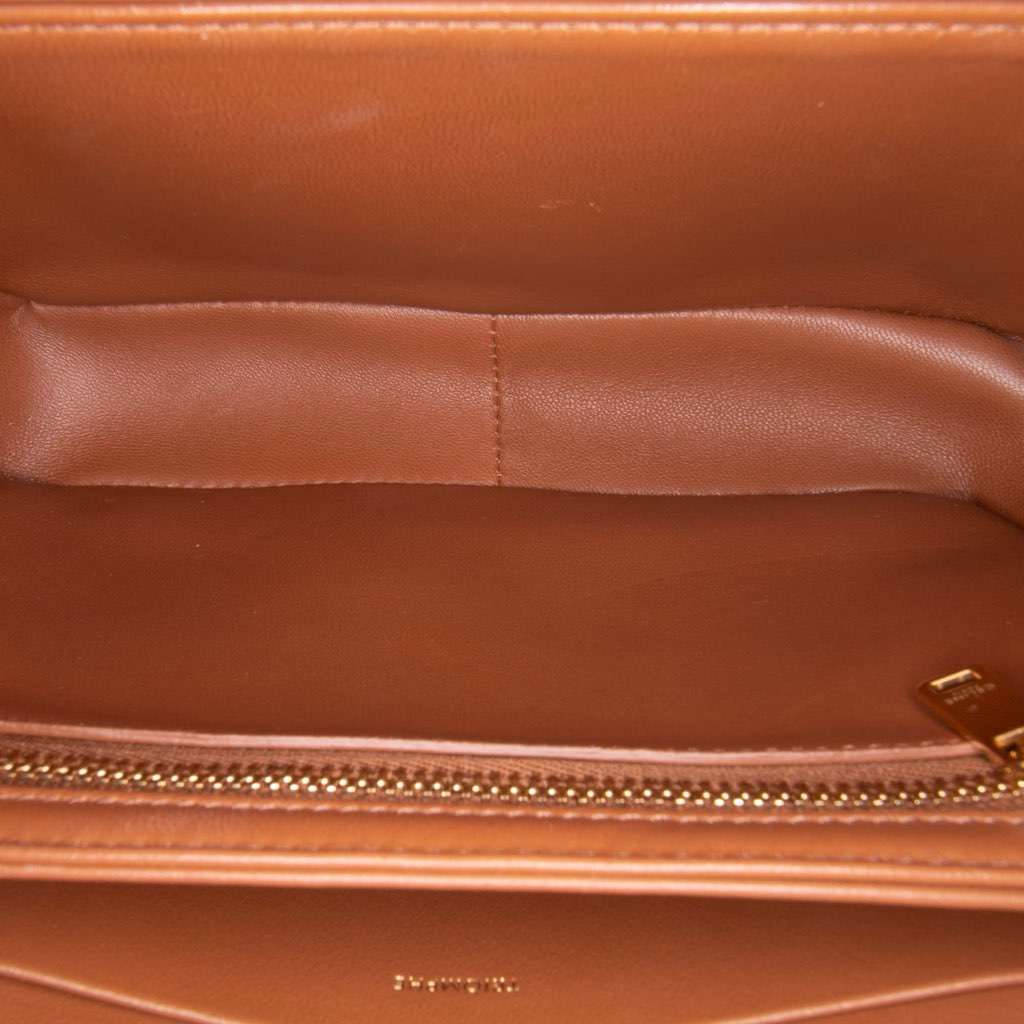 Celine Teen Triomphe Coated Canvas and Calfskin Triomphe Crossbody White Canvas Good condition - Model View