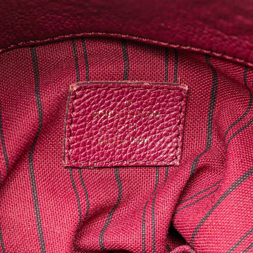 Louis Vuitton Monogram Empreinte Artsy MM Red Leather Very good - Box View
