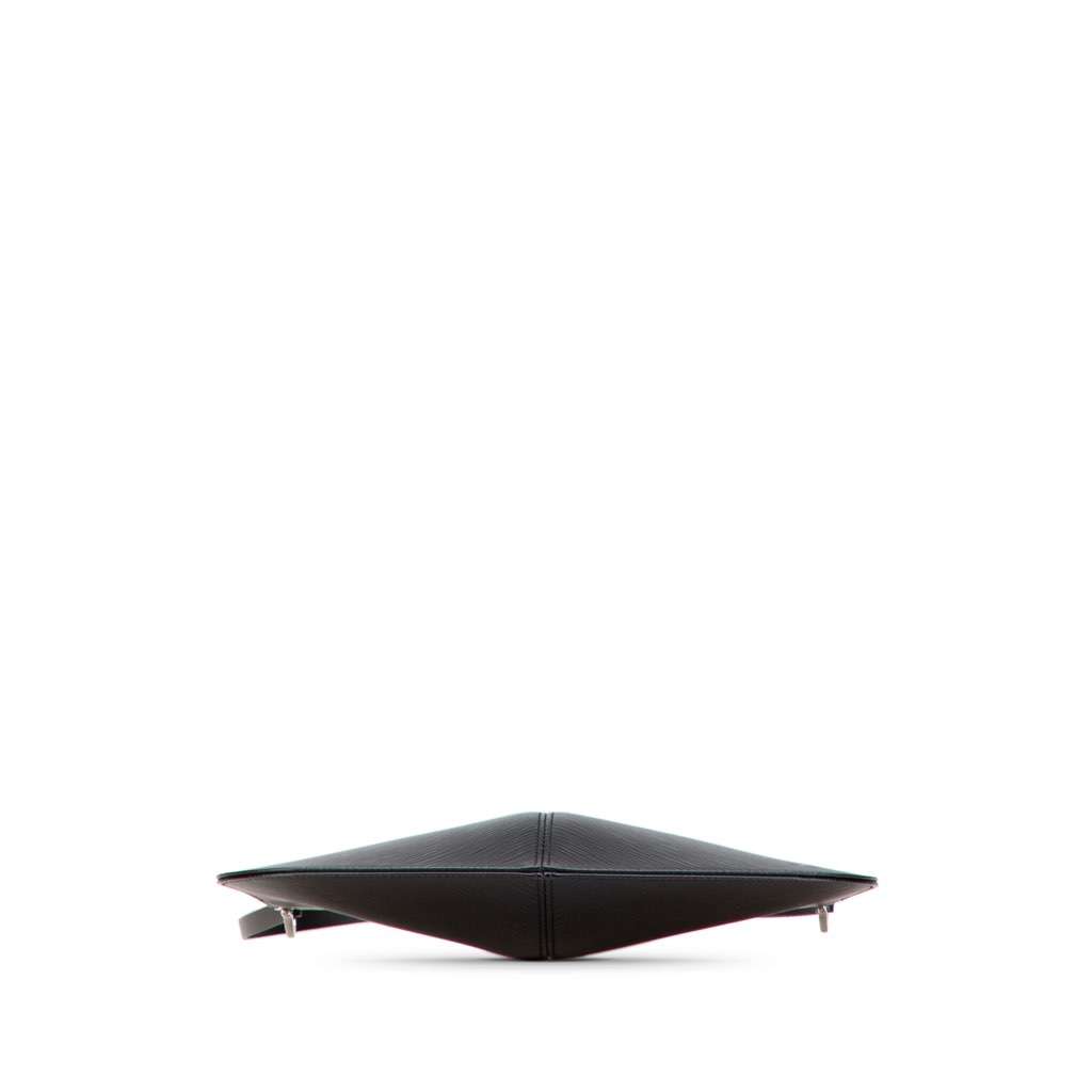 Louis Vuitton Epi Demi Lune Pochette Black Leather Good - Inside View