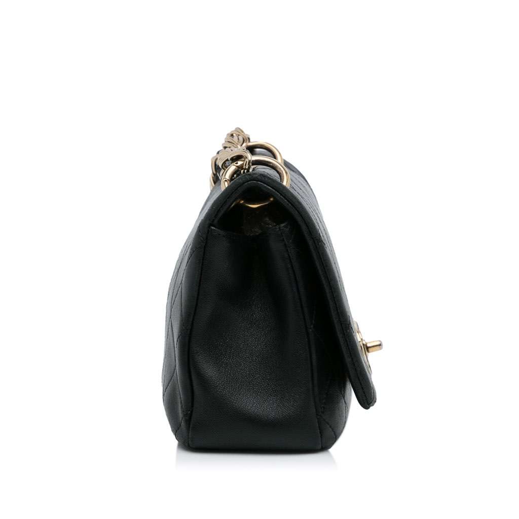 Chanel Large Lambskin Twist Chain Enamel CC Flap Black Leather Very good condition - Inside View
