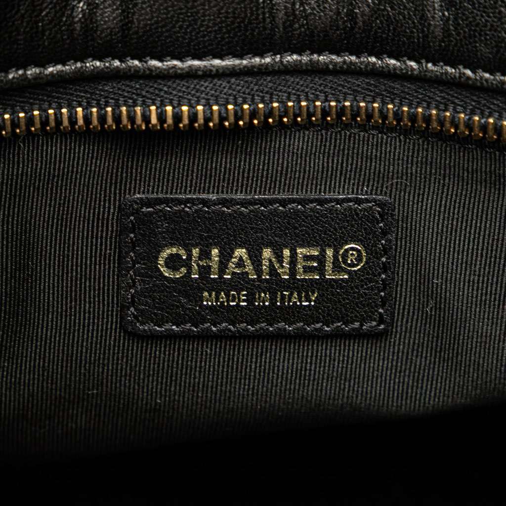 Chanel CC Chocolate Bar Lambskin Tote Black Leather Very good - Box View