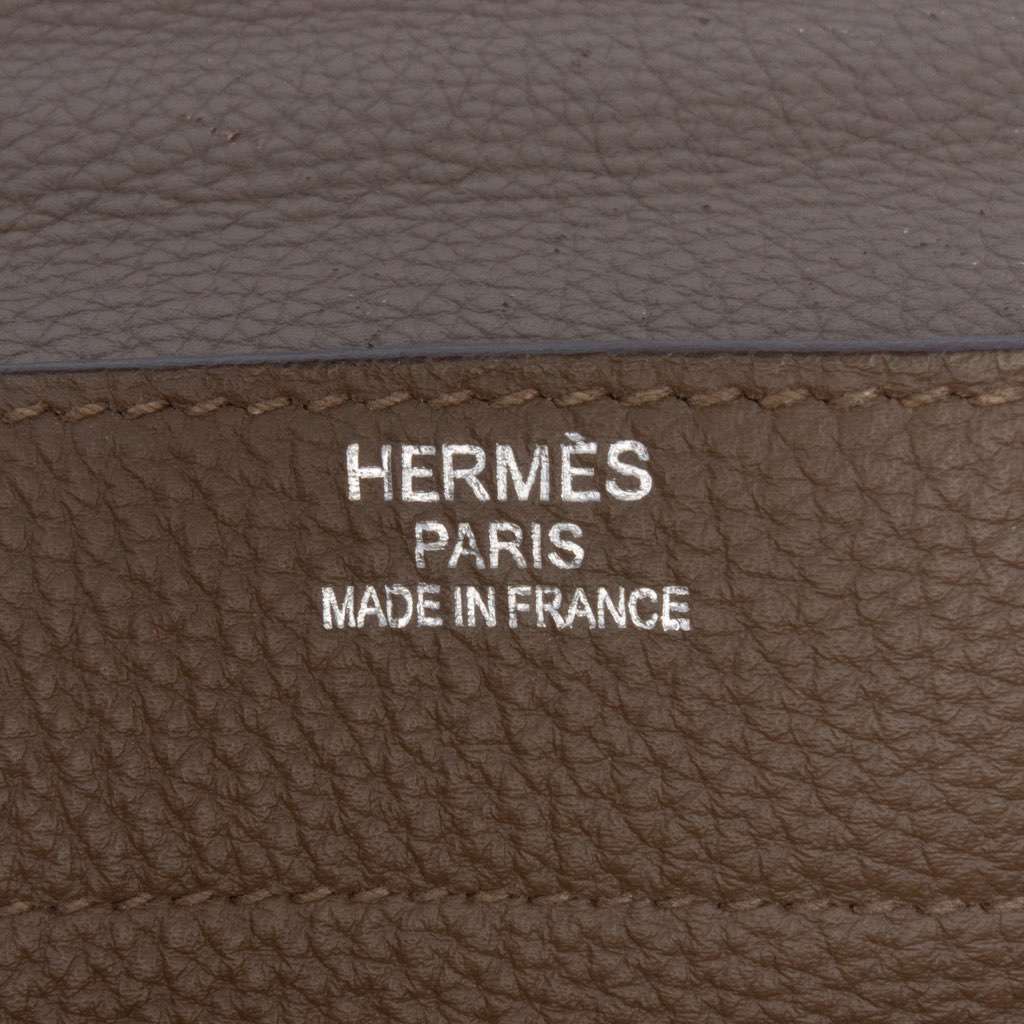 Hermès Togo Sac A Depeches 38 Brown Leather Good condition - Box View