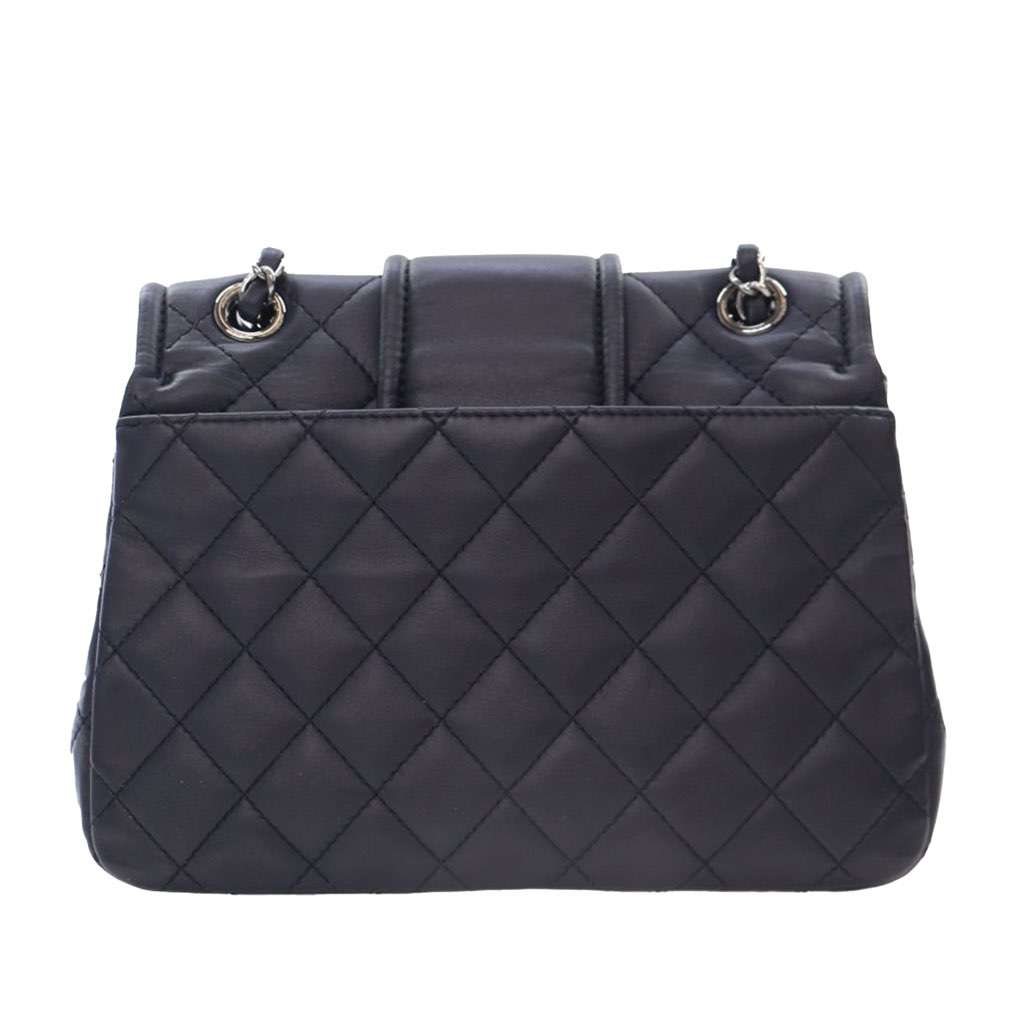 Chanel Quilted Lambskin Elementary Chic Flap Blue Leather Good condition - Inside View
