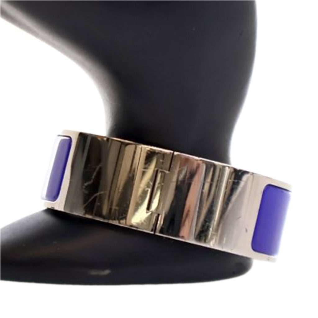 Hermès Wide Enamel Clic Clac H Bracelet PM Blue Good condition - Box View